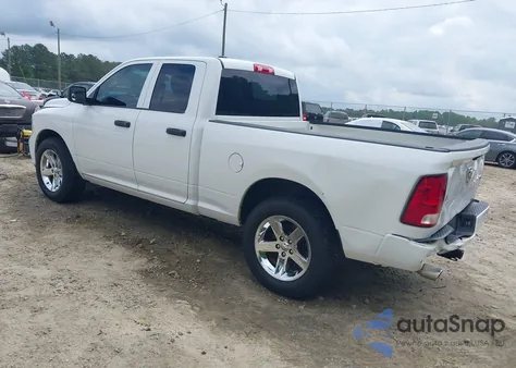 2018 Ram 1500 Express 4X4 6'4 Box из США, поврежденный, VIN 1C6RR7FT9JS184388